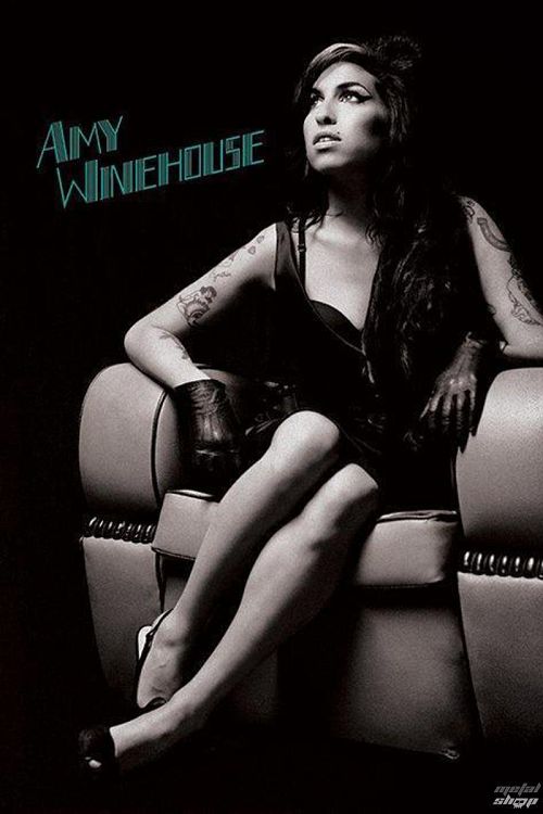 plagát Amy Winehouse - Chair - PYRAMID POSTERS - PP33687
